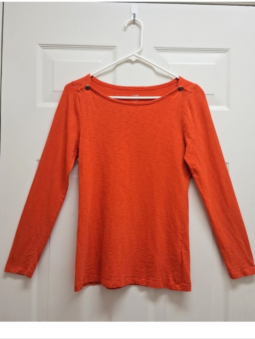 J Crew Painter Tee Boatneck Orange Medium Gold Button Preppy Coastal Classic